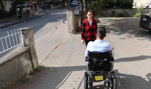 Okul ile servis firması anlaşmazlığında engelli öğrenciler mağdur
