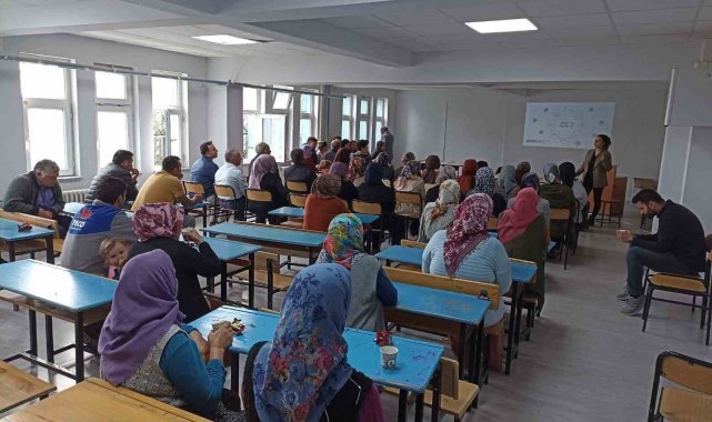 Okullarda bağımlılıkla mücadele eğitimleri devam ediyor