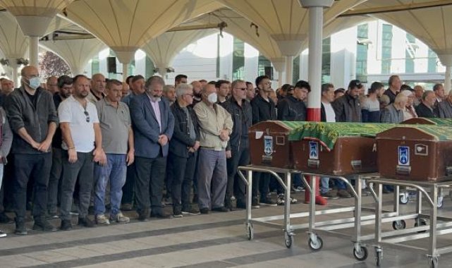 Öldürdüğü ağabeyi ile yan yana defnedildi