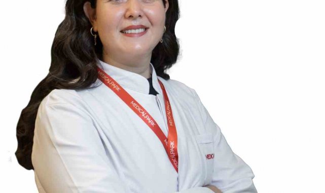Op. Dr. Bilgen: "Rinoplasti sonrası en az 2 ay gözlük kullanılmamalı"