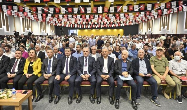 Özgür Özel: Vefalı bir değişim öngörüyorum