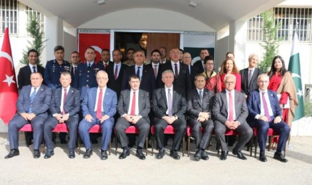 Pakistan Büyükelçiliği'nde Türkiye Cumhuriyeti'nin kuruluşunun 100'üncü yıl dönümü etkinliği düzenledi