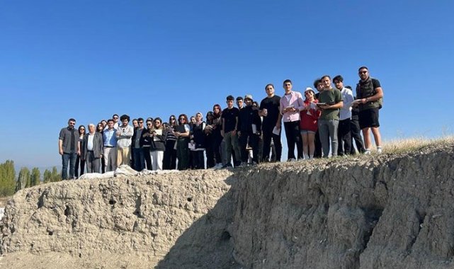 PAÜ öğrencileri, Burdur'un arazi yapısını yerinde inceledi