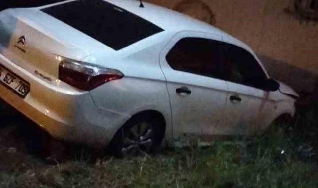 Pendik'te navigasyonun gösterdiği ara yola giren araç boşluğa düştü: 1 yaralı