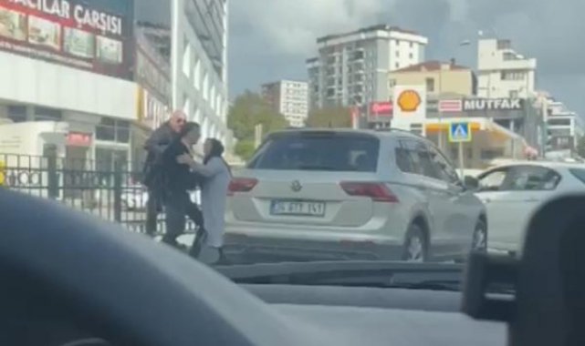 Pendik'te trafikte tartıştığı sürücünün aracının önünü kesti