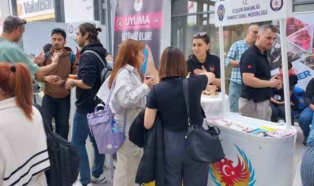 Polis ekiplerinden 5 bin 860 üniversite öğrencisine bilgilendirme