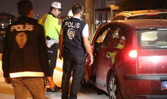 Polis yeni eğitim ve öğretim döneminde üniversite çevresinde kuş uçurtmadı