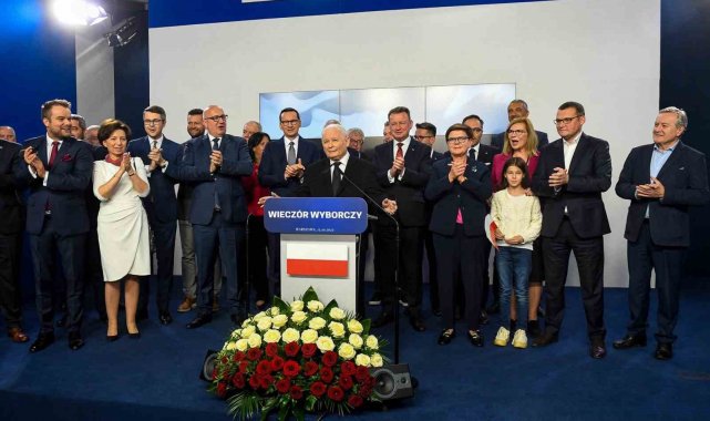 Polonya'da seçimlerden koalisyon hükümeti çıktı