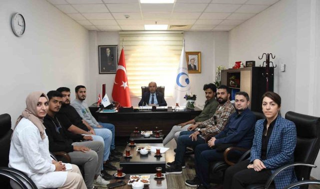Rektör Kelleş, Filistinli öğrenciler ile bir araya geldi