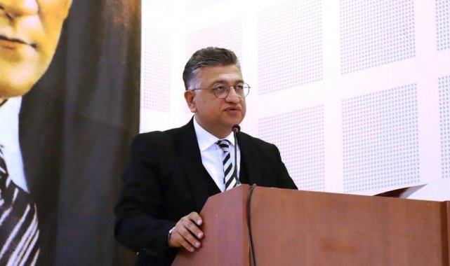 Rektör Kızıltoprak'tan Altıntaş MYO'da ilk ders