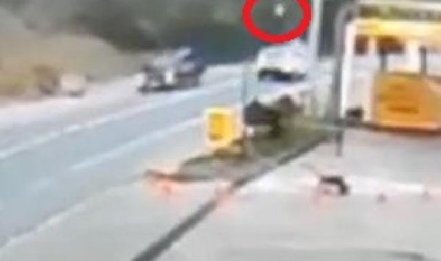 Rize'de motosiklet sürücüsünün öldüğü kaza kamerada