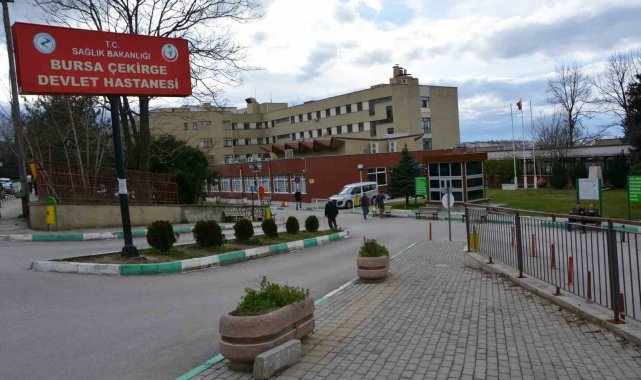 Sağlık çalışanlarından kan bağışı