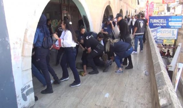 Şanlıurfa'da TSK'nın hava harekatını protesto eden gruba müdahale: 40 gözaltı