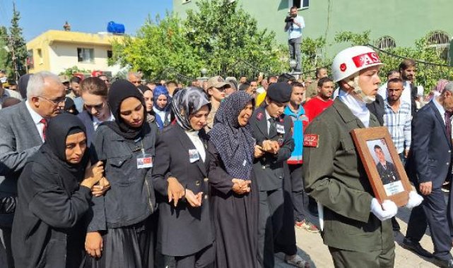 Şehit Uzman Çavuş Çakmak, son yolculuğuna uğurlandı
