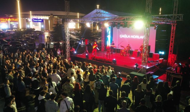 Serdivan'da şenlik coşkusu başladı