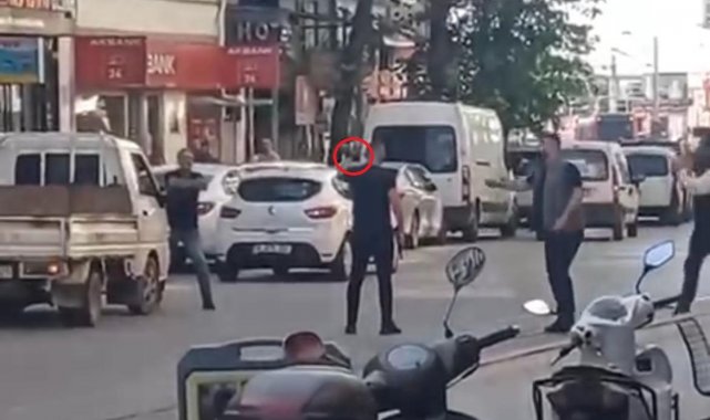 Silahla tehditler savuran kişiyi polis böyle gözaltına aldı