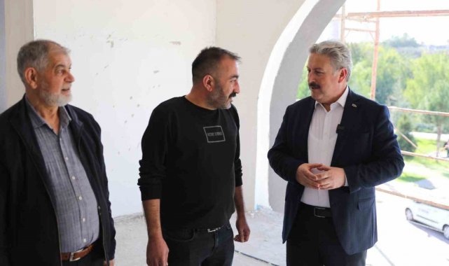 Şirintepe Mahallesi'nin kütüphanesi ve ikinci bahar evi tamamlanmak üzere