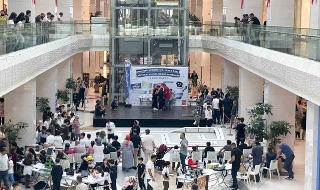 SUBÜ tarafından geliştirilen İHA ve elektrikli araçlar robot yarışmasında sergilendi