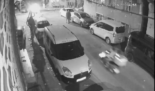 Sultangazi'de iki kardeşin yaralandığı feci kaza kamerada
