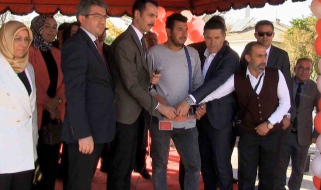 Sultanhanı'nda 112 Acil ve Aile Sağlığı Merkezinin temeli atıldı
