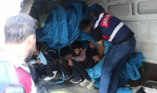 Suriye'den kaçak geçiş yapan 5'i Rus, 39 kişi yakalandı