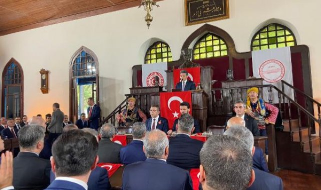 TBMM Başkanı Kurtulmuş: Cumhuriyet hepimizin baş tacı
