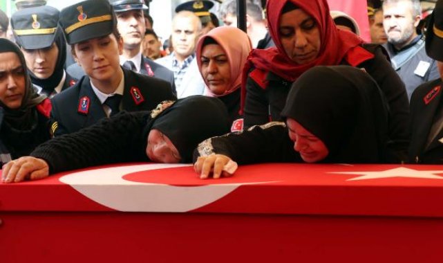Teröristlerin aracını gasbedip, öldürdüğü veteriner son yolculuğuna uğurlandı