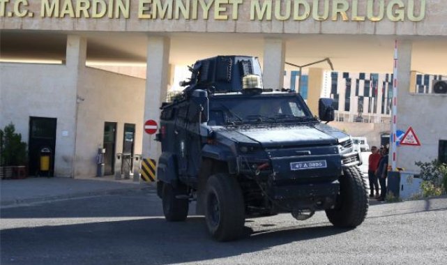 TIR'la aracının önünü kestikleri husumetlilerini öldüren 2 kardeş yakalandı