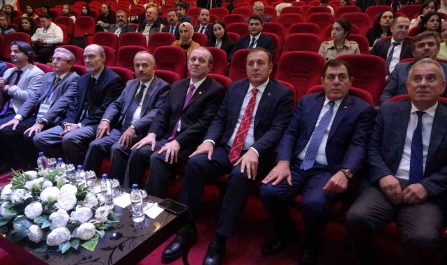 Trabzon'da üniversiteler işbirliğinde turizm çalıştayı düzenlendi