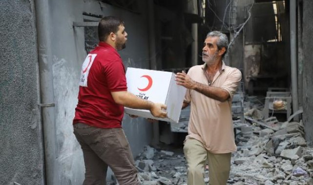 Türk Kızılay'dan Gazze'deki sivillere yardım