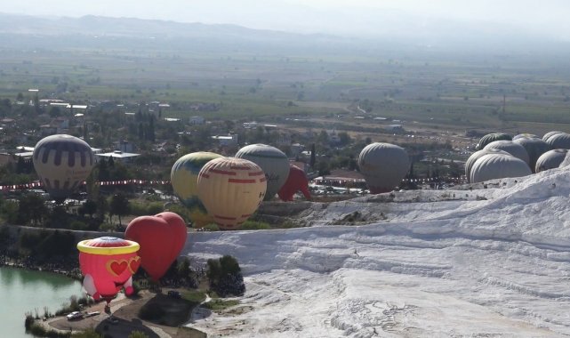 Türk Yıldızları, Pamukkale semalarında görsel şölen sundu