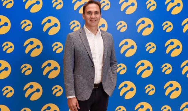 Turkcell, topladığı 32 ton tekno atıkla çocukların eğitimine destek verdi