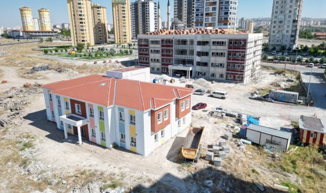 Türkiye'de en Çok Okul Yapan Melikgazi'de Okul Yapımları Devam Ediyor