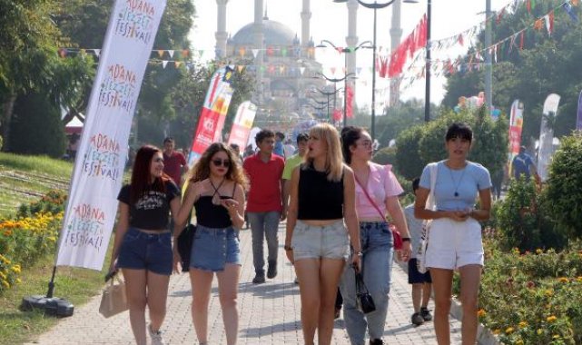 Uluslararası Adana Lezzet Festivali'ne yoğun ilgi