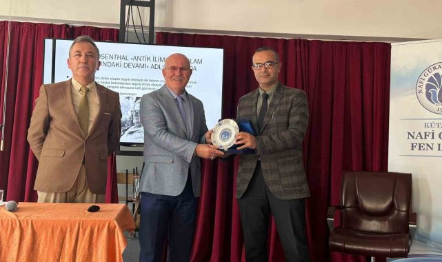 Uşak Üniversitesi Rektörü Savaş, Kütahya Nafi Güral Fen Lisesi öğrencileriyle buluştu