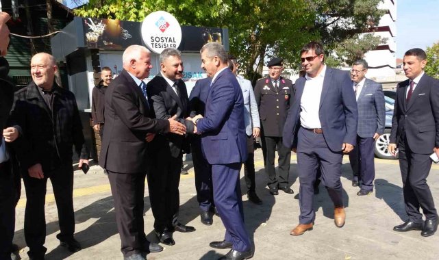 Uşak'ta Muhtarlar Günü çeşitli etkinliklerle kutlandı