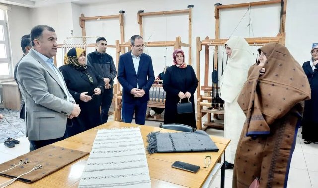 Vali Eldivan Halk Eğitimi Merkezinde incelemelerde bulundu