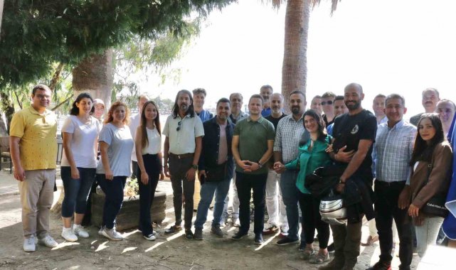 Yeni atanan öğretmenler İl Milli Eğitim Müdürü Çay ile bir araya geldi