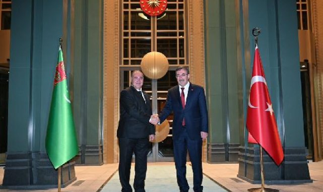 Yılmaz, Türkmenistan Bakanlar Kurulu Başkan Yardımcısı Atdayev ile görüştü