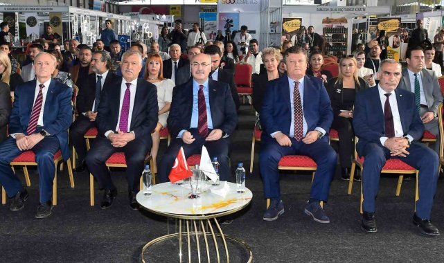 5. Adana Güzelik Fuarı'nın açılışı yapıldı