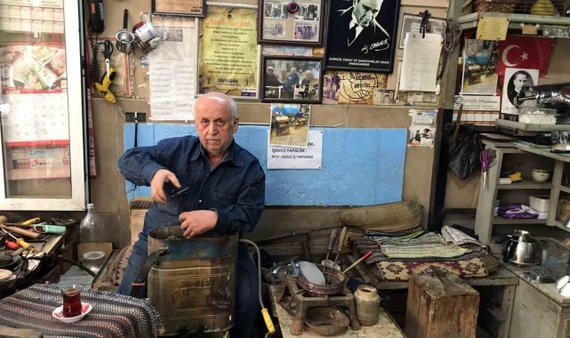 57 yıldır mesleğini severek yapıyor