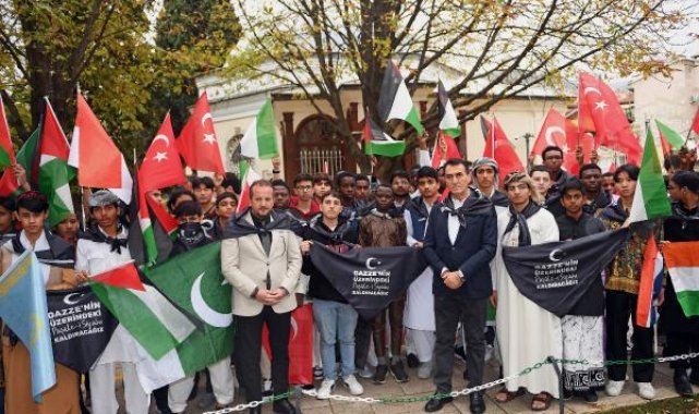 89 ülkeden yüzlerce öğrenci, Filistin için tek ses oldu