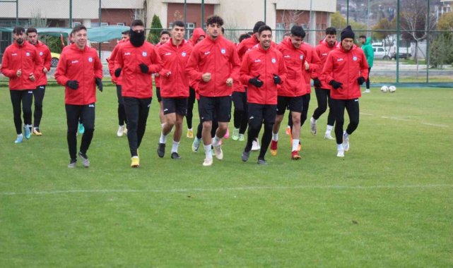 Afyonspor hazırlıklarını sürdürüyor