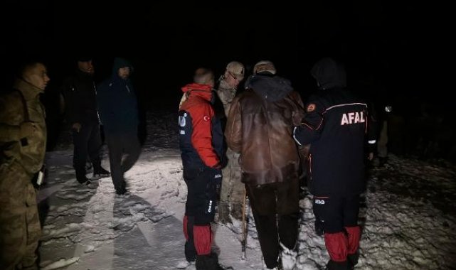 Ağrı'da mahsur kalan 3 çoban ve 3 bin küçükbaş, AFAD tarafından kurtarıldı