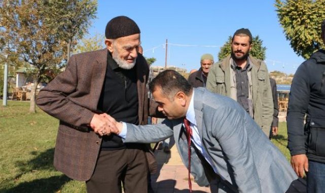 AK Parti Belediye Başkanı Aday Adayı Özaydoğdu'dan istişare toplantısı