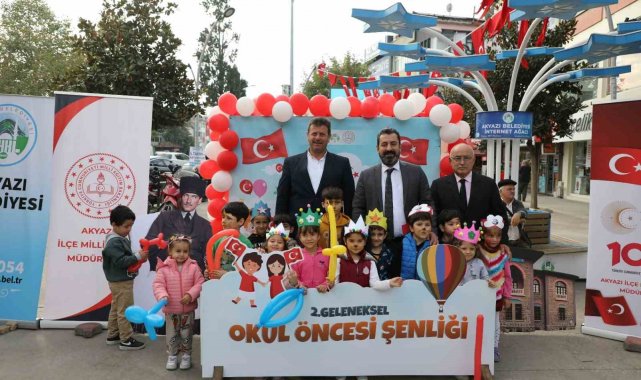 Akyazı'da minik öğrencilere özel şenlik