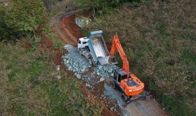 Altınordu'da alt ve üstyapı çalışmaları devam ediyor