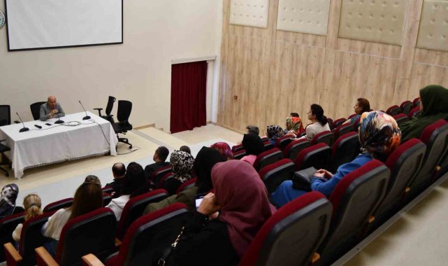 Altınovalı kadınların emekleri Altınova markasıyla büyüyecek