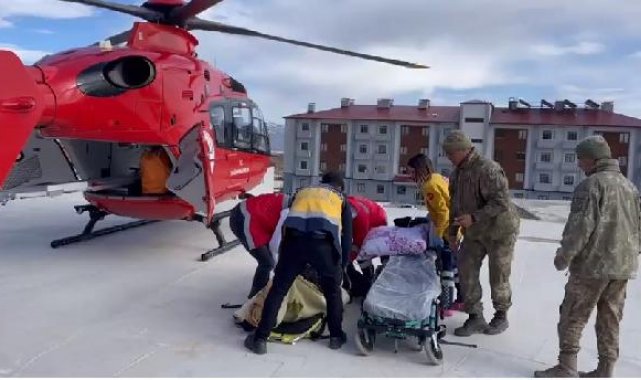 Ambulans helikopter, 78 yaşındaki böbrek hastası için havalandı