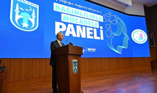 Ankara Büyükşehir Belediyesi'nden "Bağımlılıkla Mücadele" paneli